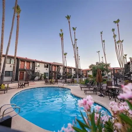 131 Fully Furnished, Amenities Galore